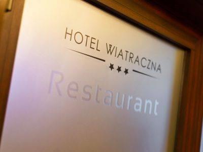 Wiatraczna Hotel Varsovia Exterior foto